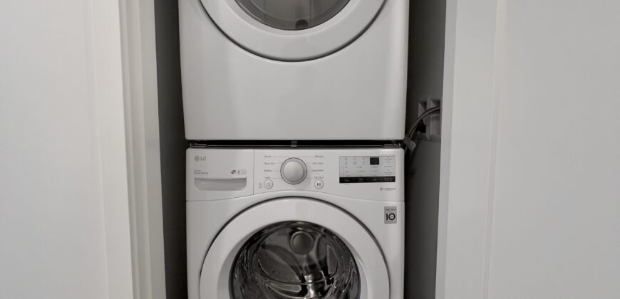 BRAND NEW LANGLEY – 1 BEDROOM, 1 BATHROOM & 1 DEN CONDO AVAILABLE