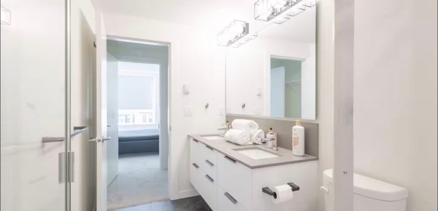 2 BED 2 BATH + DEN CONDO – WILLOUGHBY TOWN CENTRE