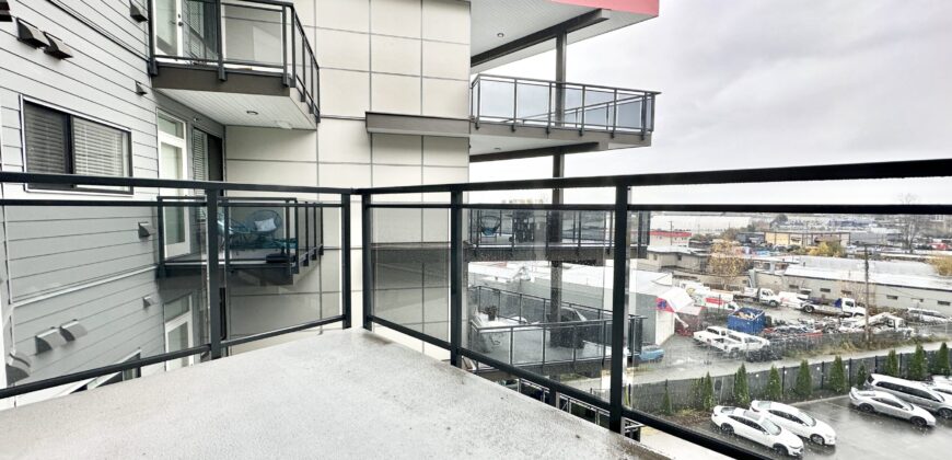 LANGLEY – 1 BEDROOM, 1 BATHROOM CONDO