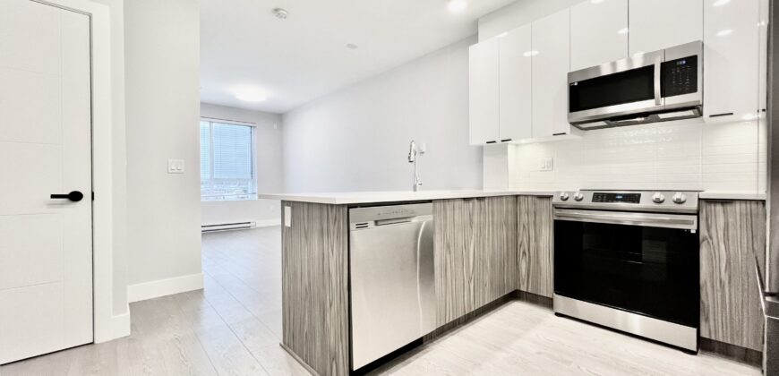 1 BEDROOM, 1 BATHROOM CONDO