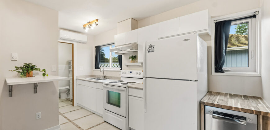 LANGLEY – 2 BEDROOM, 1.5 BATHROOM LAKESIDE COACH HOME