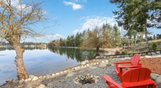LANGLEY – 2 BEDROOM, 1.5 BATHROOM LAKESIDE COACH HOME