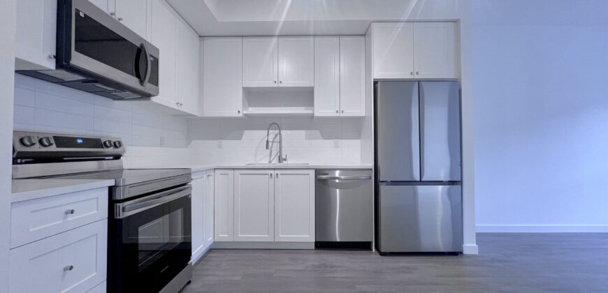 FLEETWOOD, SURREY – 2 BEDROOM, 2 BATHROOM & FLEX CONDO