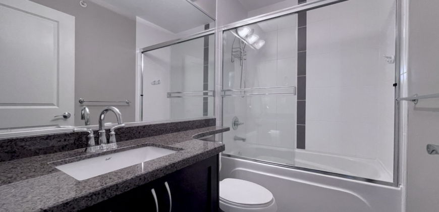 Surrey – 2 BEDROOM, 2 BATHROOM APARTMENT