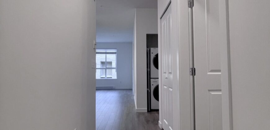 FLEETWOOD, SURREY – 2 BEDROOM, 2 BATHROOM & FLEX CONDO