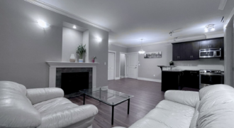 Surrey – 2 BEDROOM, 2 BATHROOM APARTMENT