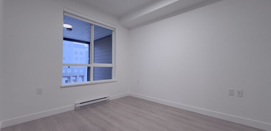 HAYER TOWN CENTRE – NEW 1 BED, 1 BATH + SOLARIUM – 2ND FLOOR