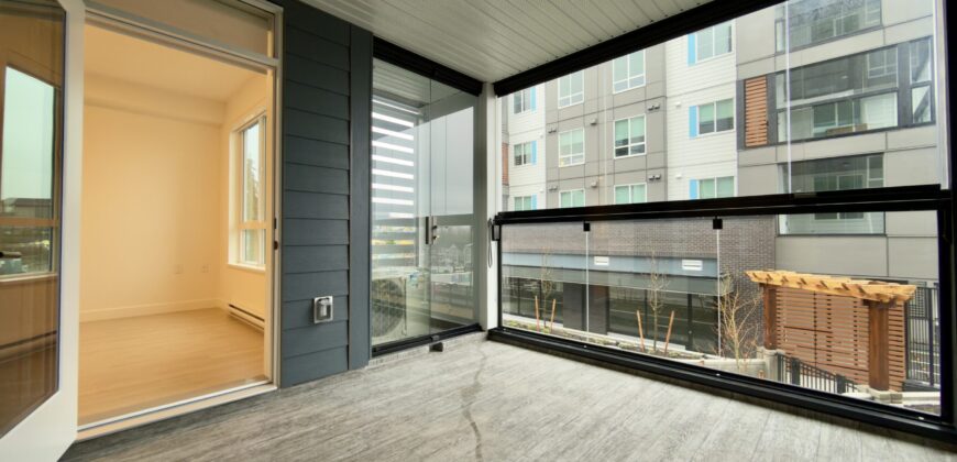 HAYER TOWN CENTRE – NEW 1 BED, 1 BATH + SOLARIUM – 2ND FLOOR