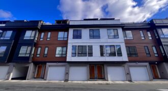 LANGLEY – 3 BEDROOM, 2.5 BATHROOM TOWNHOUSE