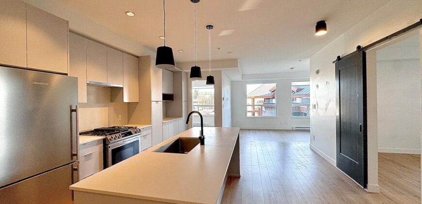 UPPER MONTROSE – CENTRAL ABBOTSFORD –3 BED 3 BATH CONDO