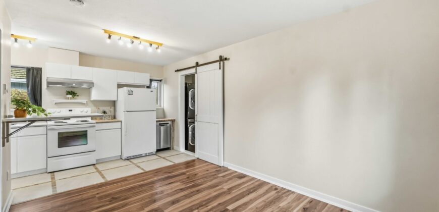 LANGLEY – 2 BEDROOM, 1.5 BATHROOM LAKESIDE COACH HOME