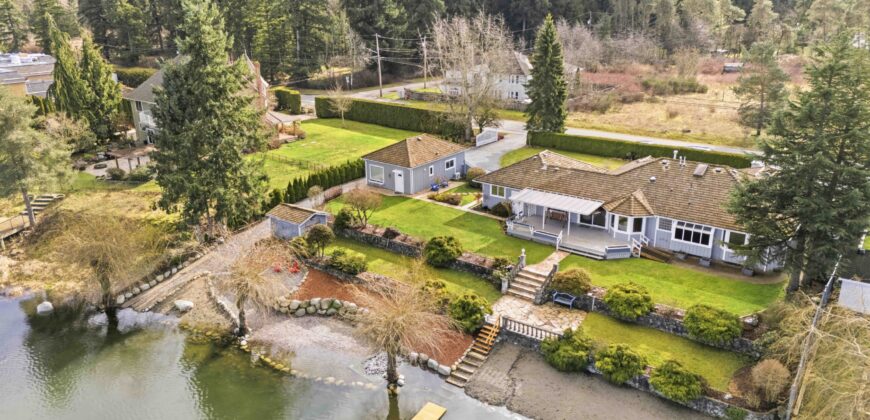 LANGLEY – 2 BEDROOM, 1.5 BATHROOM LAKESIDE COACH HOME