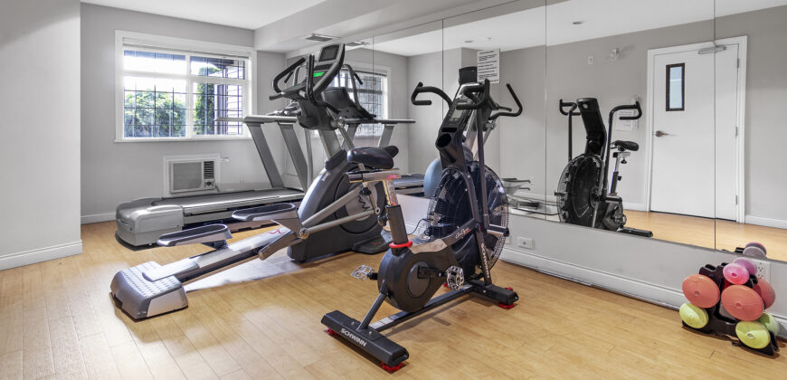 LANGLEY – 1 BEDROOM, 1 BATHROOM + DEN APARTMENT