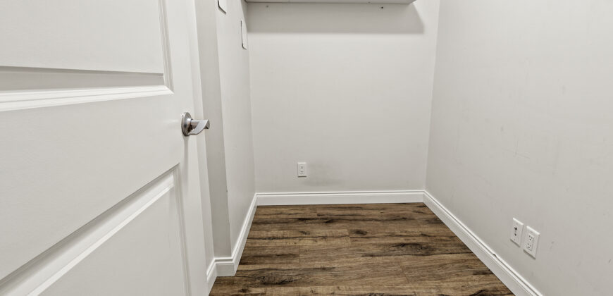 LANGLEY – 1 BEDROOM, 1 BATHROOM + DEN APARTMENT