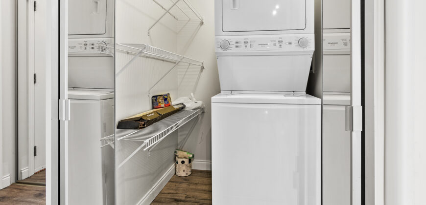 LANGLEY – 1 BEDROOM, 1 BATHROOM + DEN APARTMENT