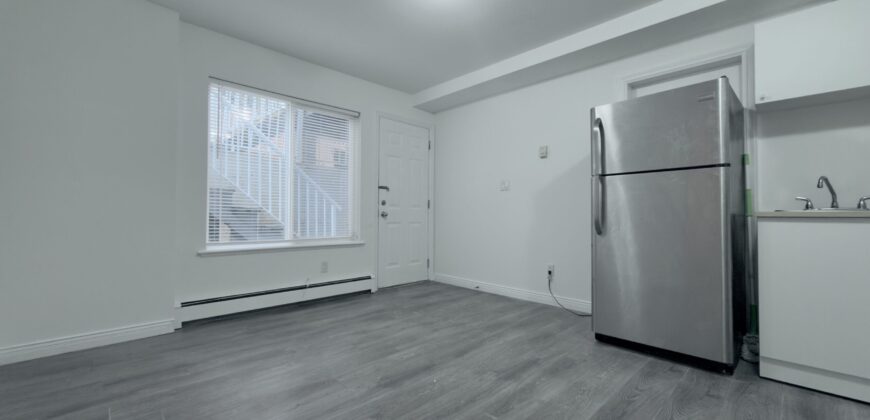 Newton, Surrey – 2 BED 1 BATH SUITE