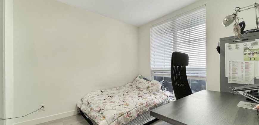 LANGLEY – 2 BEDROOM, 2 BATHROOM + DEN CONDO