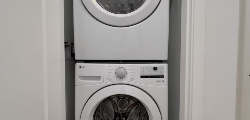 BRAND NEW LANGLEY – 1 BEDROOM, 1 BATHROOM CONDO (PET FRIENDLY)