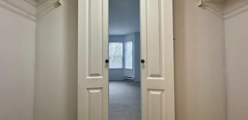 GUILDFORD – 2 BEDROOM, 2 BATHROOM CONDO