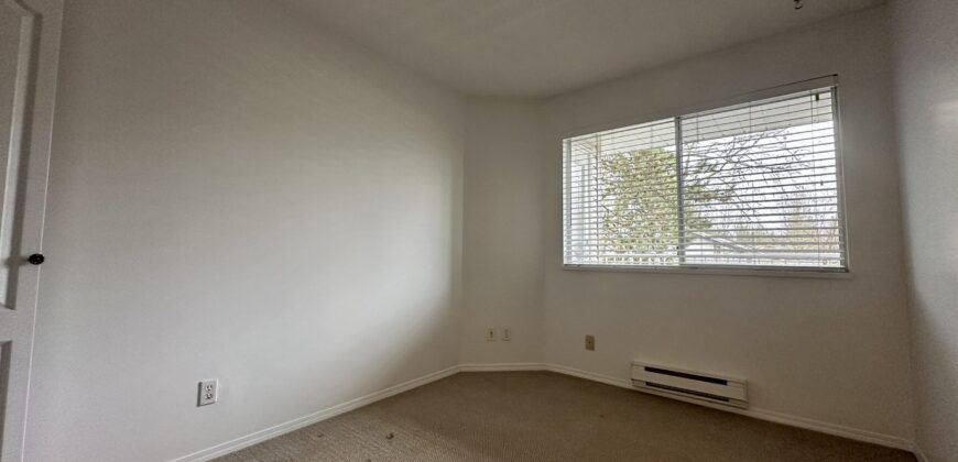 GUILDFORD – 2 BEDROOM, 2 BATHROOM CONDO