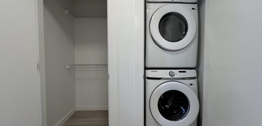 LANGLEY – 2 BEDROOM, 2 BATHROOM CORNER UNIT CONDO