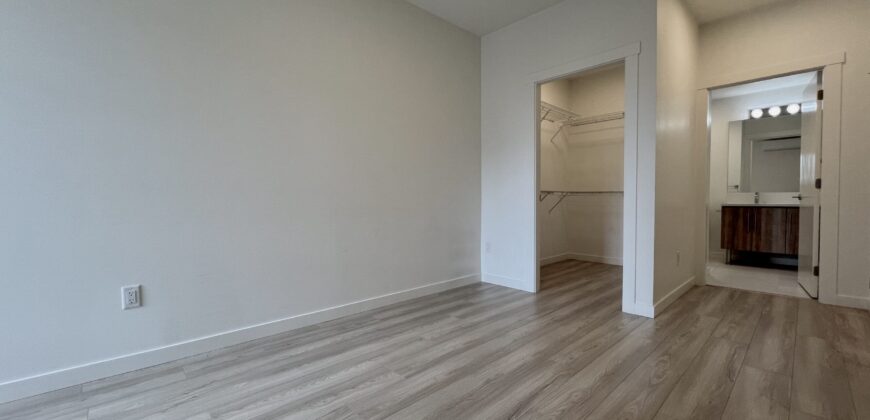 LANGLEY – 2 BEDROOM, 2 BATHROOM CORNER UNIT CONDO