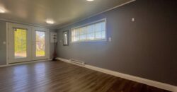 SURREY – GROUND LEVEL BASEMENT SUITE – 3 BEDROOMS, 1 BATHROOM