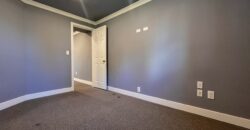 SURREY – GROUND LEVEL BASEMENT SUITE – 3 BEDROOMS, 1 BATHROOM
