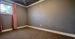 SURREY – GROUND LEVEL BASEMENT SUITE – 3 BEDROOMS, 1 BATHROOM