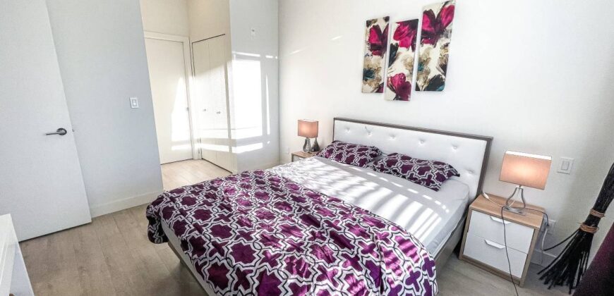 UNFURNISHED 1 BEDROOM, 1 BATHROOM + DEN CONDO AVAILABLE