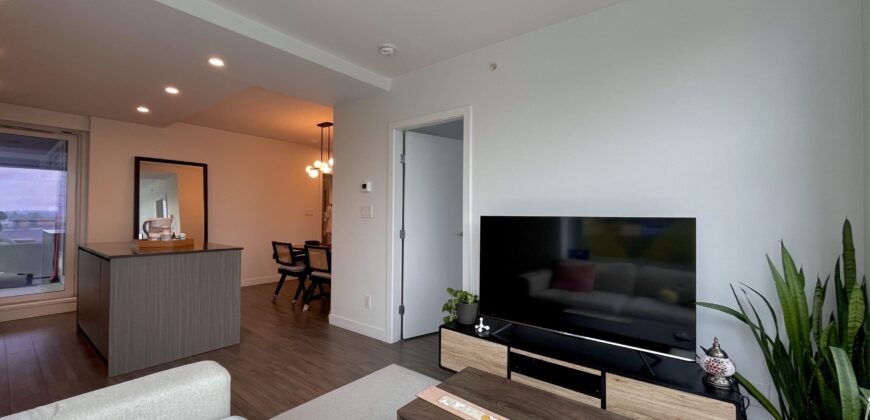 SURREY – 2 BEDROOM, 2 BATHROOM CONDO