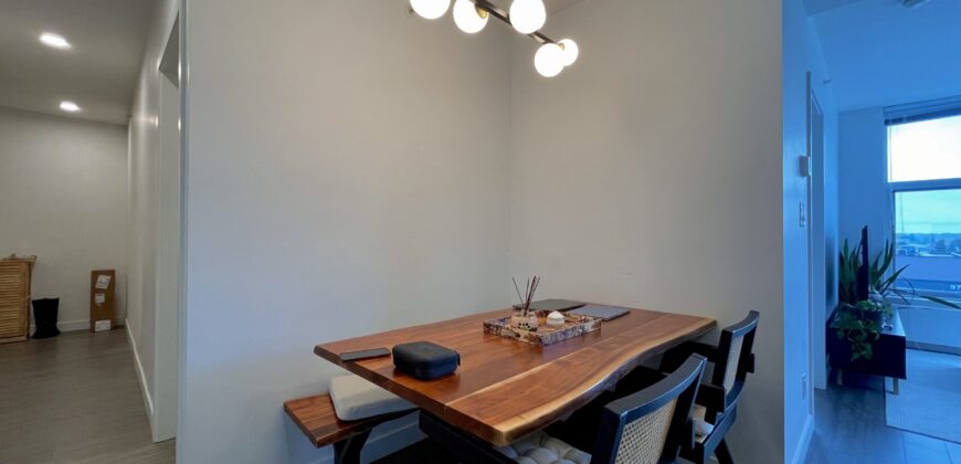 SURREY – 2 BEDROOM, 2 BATHROOM CONDO