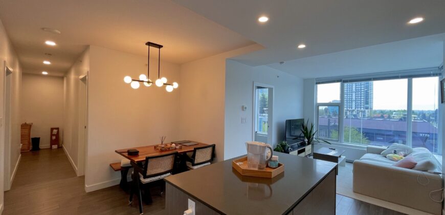 SURREY – 2 BEDROOM, 2 BATHROOM CONDO