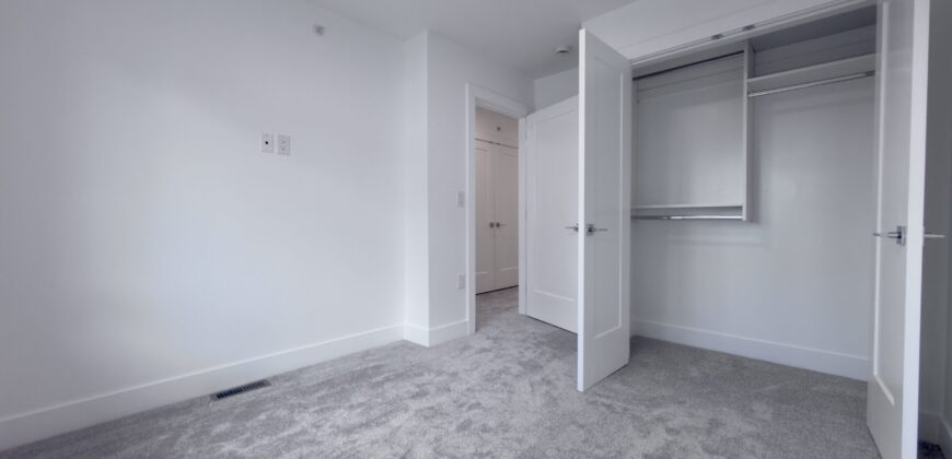 Langley- 4 BEDROOM, 4 BATHROOM TOWNHOUSE