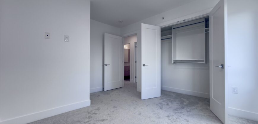 Langley- 4 BEDROOM, 4 BATHROOM TOWNHOUSE