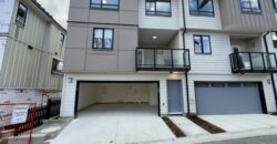 Langley- 4 BEDROOM, 4 BATHROOM TOWNHOUSE