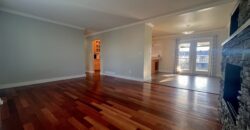 SURREY – UPPER LEVEL HOME – 3 BEDROOMS, 1.5 BATHROOMS