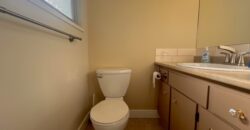 SURREY – UPPER LEVEL HOME – 3 BEDROOMS, 1.5 BATHROOMS