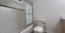 UNFURNISHED 1 BEDROOM, 1 BATHROOM CONDO
