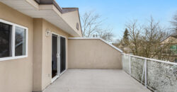 SURREY – 3 BEDROOM, 2 BATHROOM DUPLEX