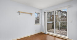 SURREY – 3 BEDROOM, 2 BATHROOM DUPLEX