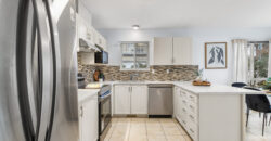 SURREY – 3 BEDROOM, 2 BATHROOM DUPLEX