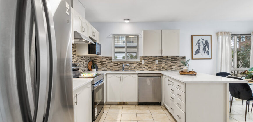 SURREY – 3 BEDROOM, 2 BATHROOM DUPLEX