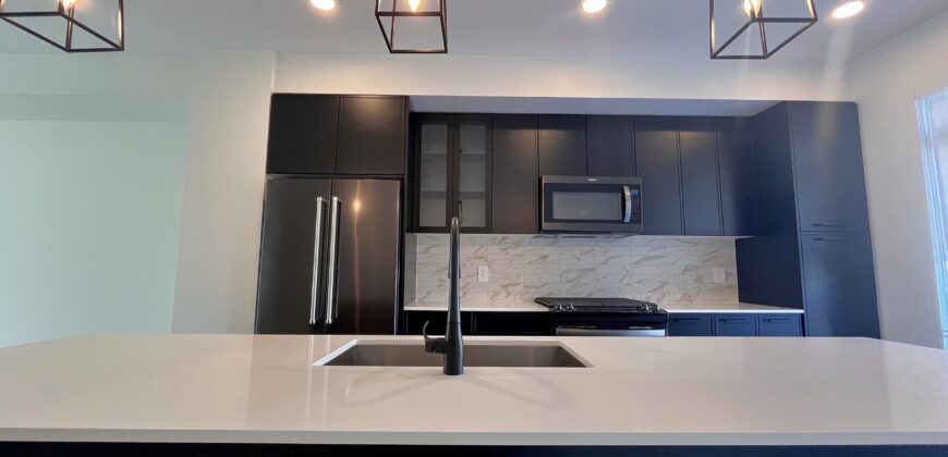 ABBOTSFORD – 2 BEDROOMS, 2.5 BATHROOM + DEN TOWNHOUSE