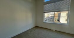 ABBOTSFORD – 2 BEDROOMS, 2.5 BATHROOM + DEN TOWNHOUSE