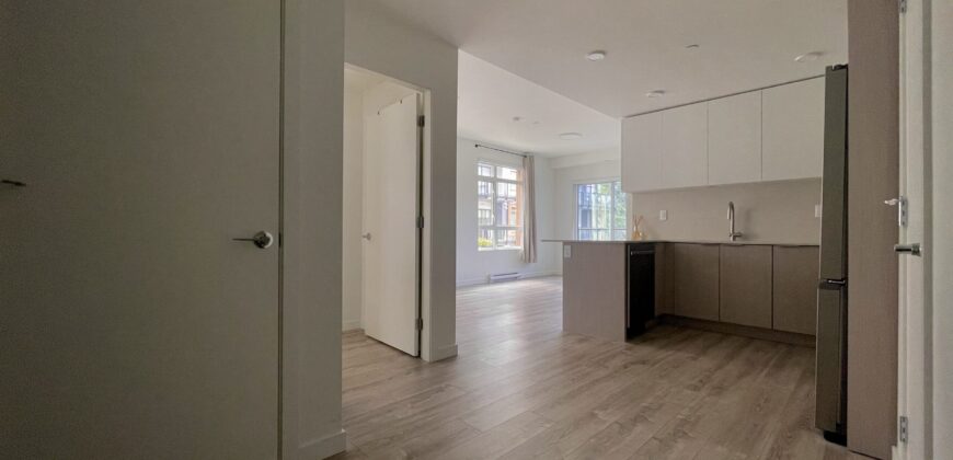 UNFURNISHED 2 BEDROOM, 1 BATHROOM CONDO