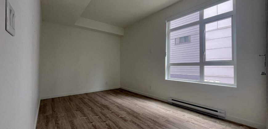 UNFURNISHED 2 BEDROOM, 1 BATHROOM CONDO