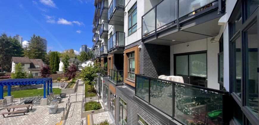 UNFURNISHED 2 BEDROOM, 1 BATHROOM CONDO
