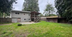 LANGLEY – SPECTACULAR AND FULLY UPDATED – 3 BEDROOMS 2 BATHROOM MAIN FLOOR