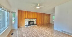 LANGLEY – SPECTACULAR AND FULLY UPDATED – 3 BEDROOMS 2 BATHROOM MAIN FLOOR